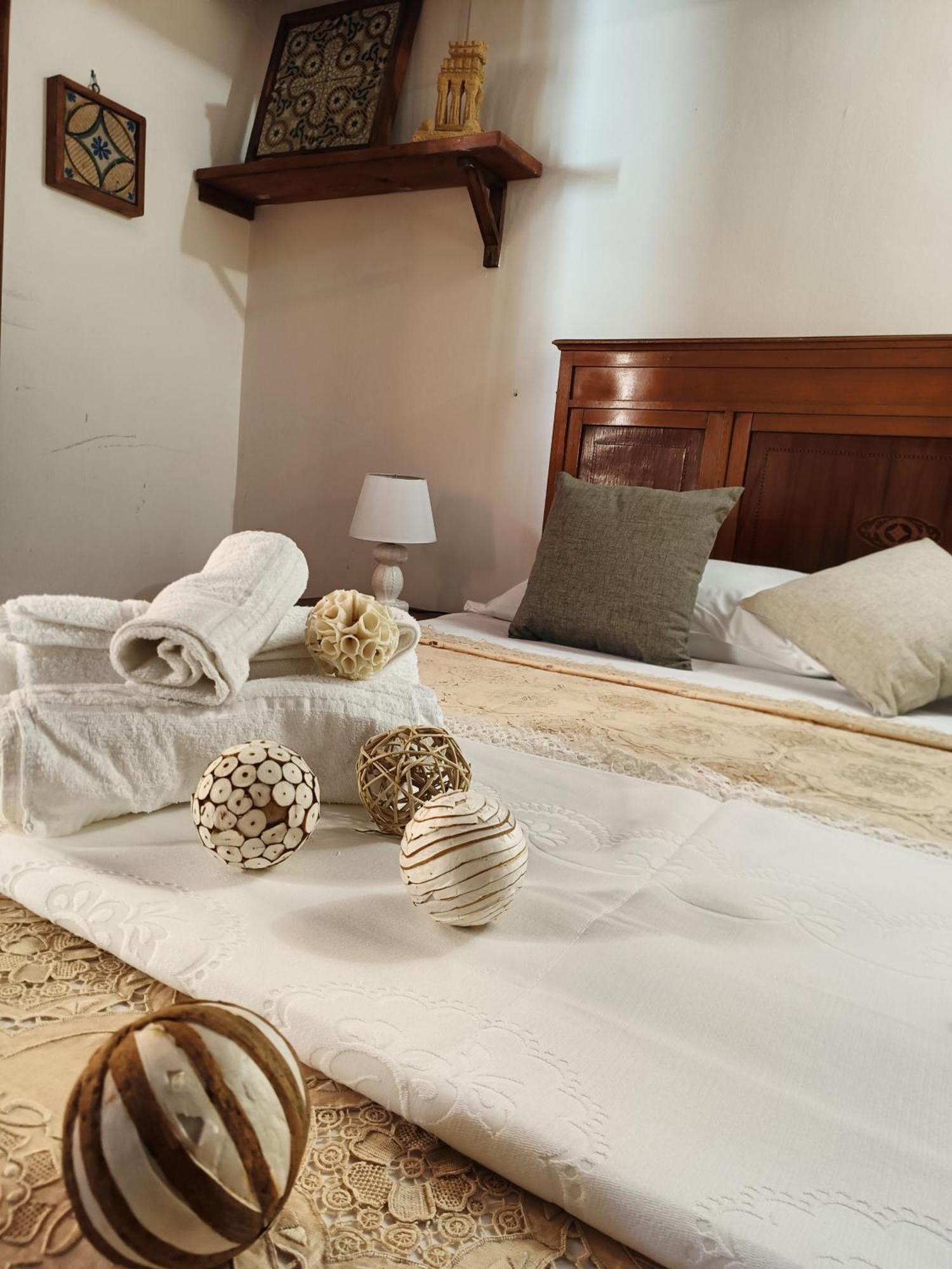 Afena Rent Bedrooms أغريجنتو المظهر الخارجي الصورة
